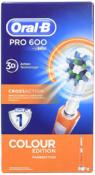 Cepillo dental CROSS ACTION 3D naranja PRO600N ORAL-B